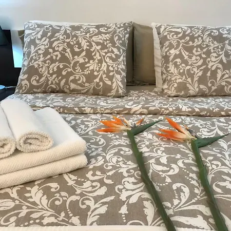 Апартаменты Apartamento La Fontana Адехе